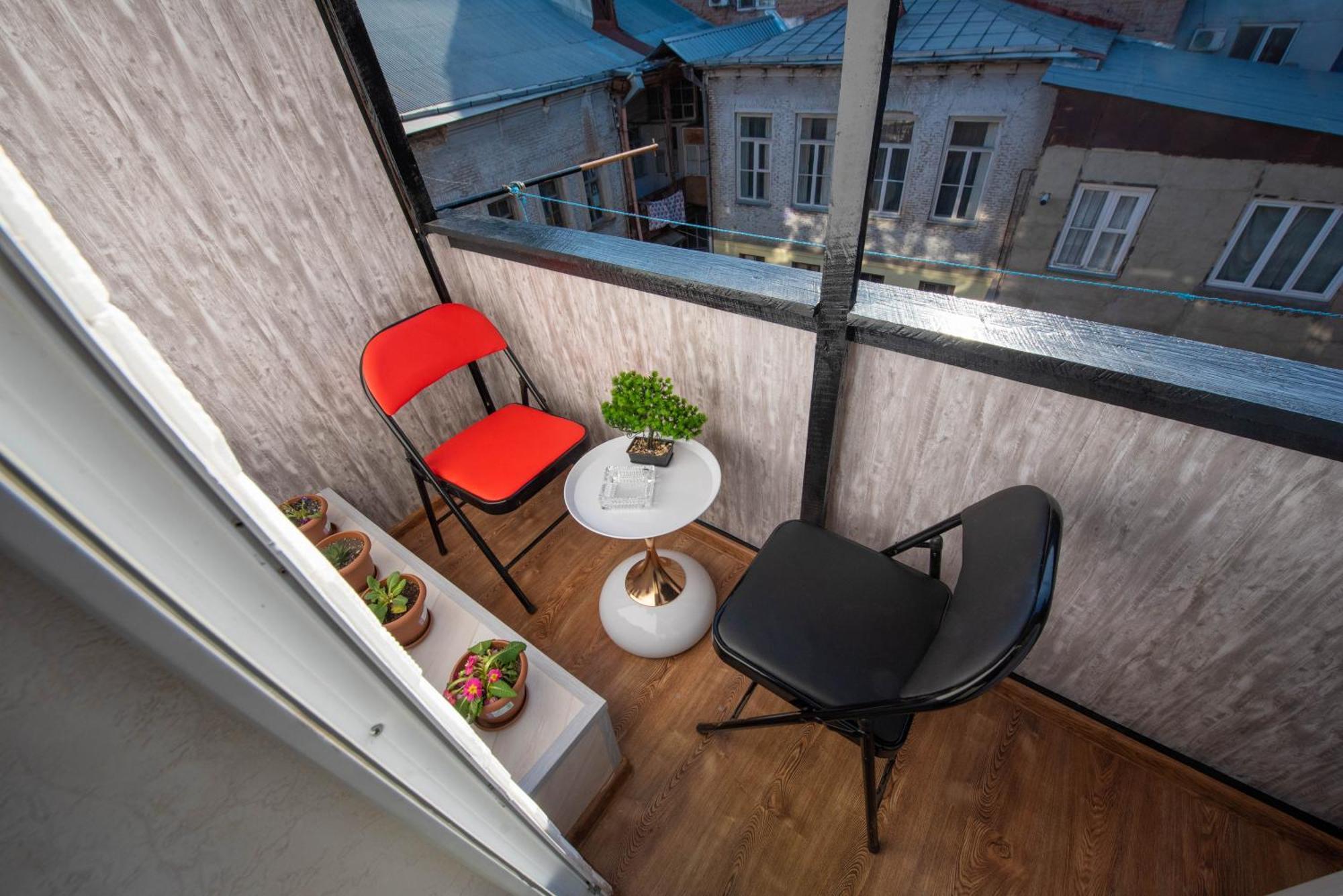 Apartment In Old Tbilisi ภายนอก รูปภาพ